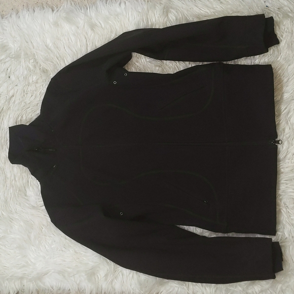 Lululemon Men's Jacket - Picture 5 of 5